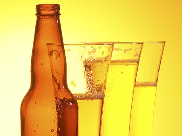 beer, generic, alcohol, bottle, glass, drinking, drunk, bar