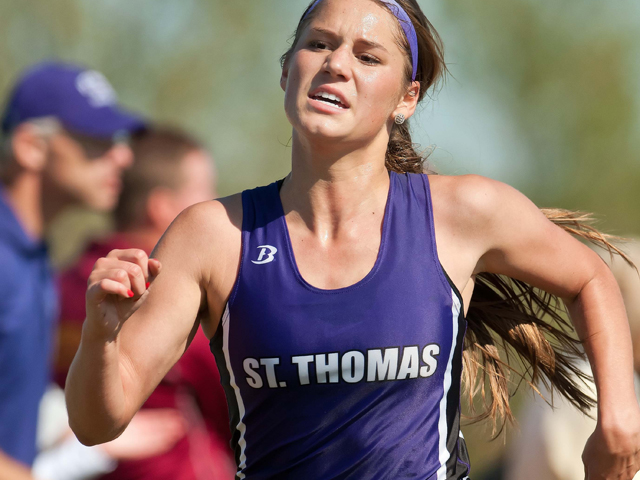 St. Thomas senior Taylor Berg is seeded first nationally in the 5,000-meter run heading into the NCAA championships. (credit: GSmithSports)