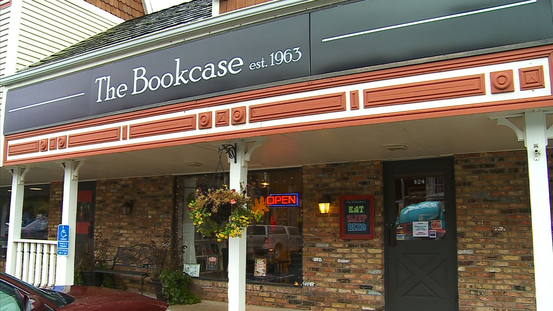 Twin Cities Oldest Independent Bookstore To Close Wcco Cbs