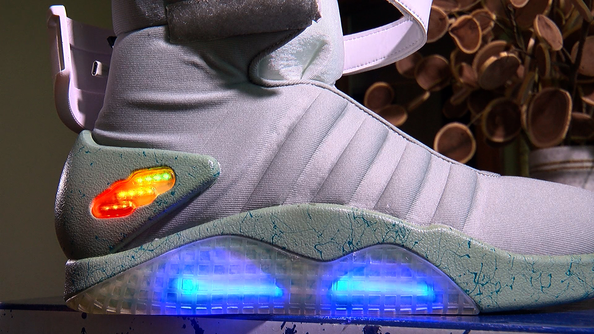 nike high tops back to the future