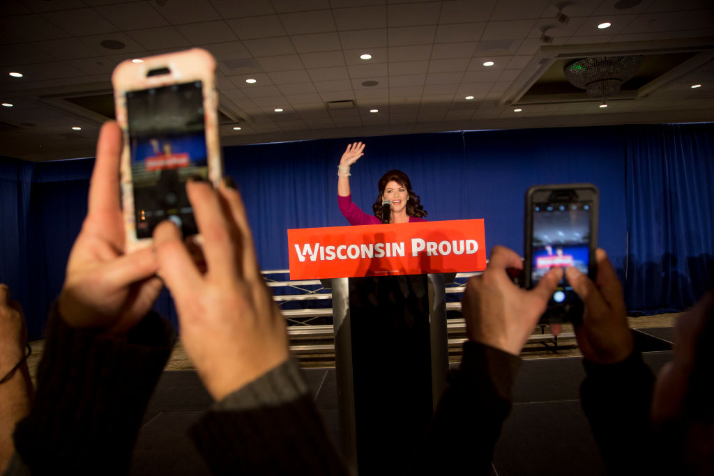 Wisconsin Gubernatorial Campaigns Hauling In Massive Funds In Contest Over Battleground State