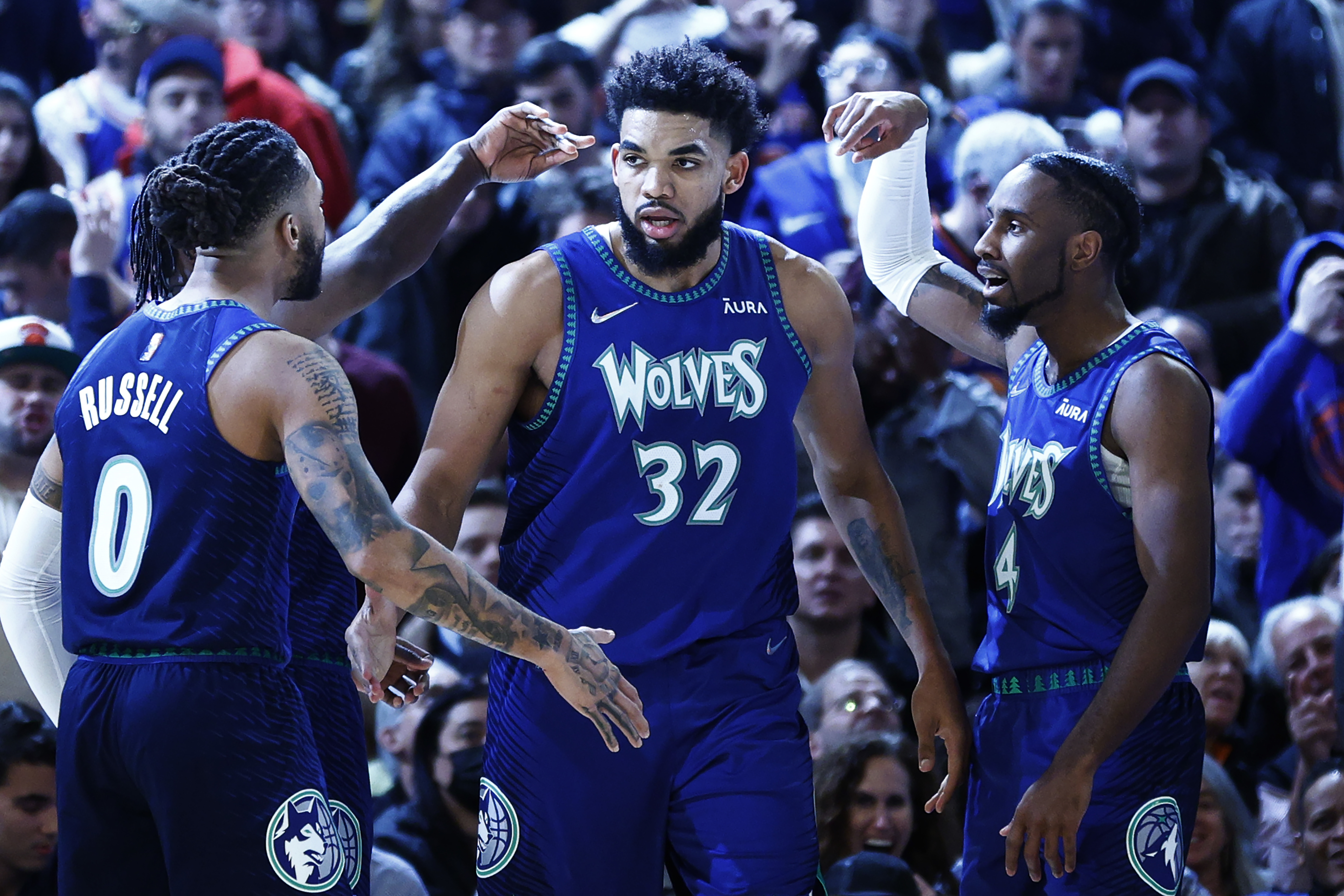 Towns’ 3-Point Play Helps Wolves Edge Knicks 112-110