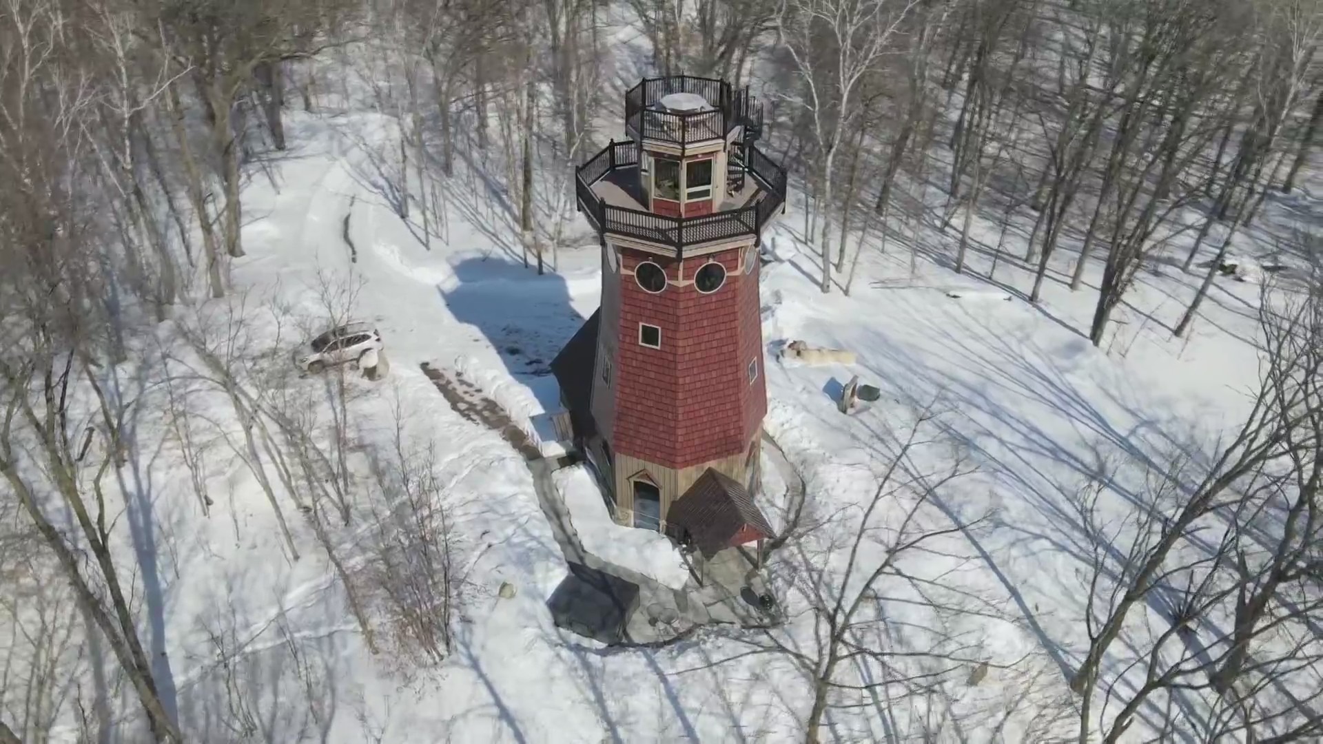 A Landlocked Lighthouse In Central Minnesota Trades Shoreline Views For Treetops