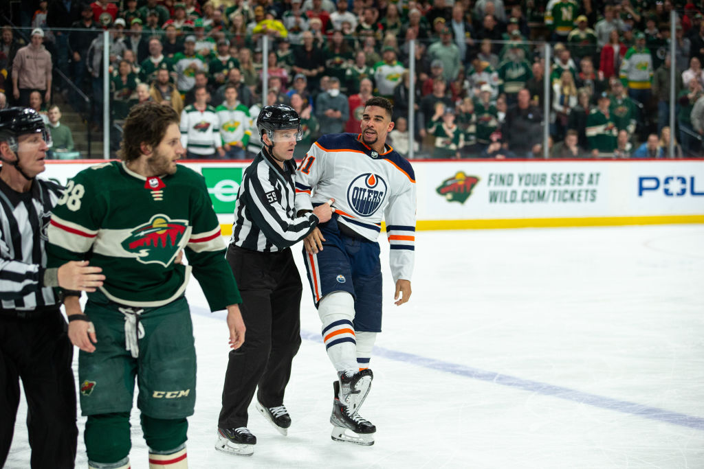 Wild’s Ryan Hartman Fined For Middle Finger To Evander Kane
