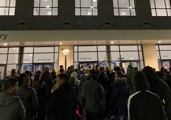 Dozens Of Amazon Workers Protest Outside Shakopee Warehouse, Demand Time Off For Muslim Holiday