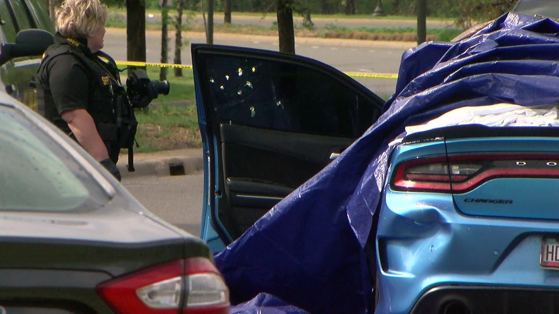 2 Killed In Robbinsdale Shooting;  Suspect Vehicle Found Abandoned In North Minneapolis – WCCO