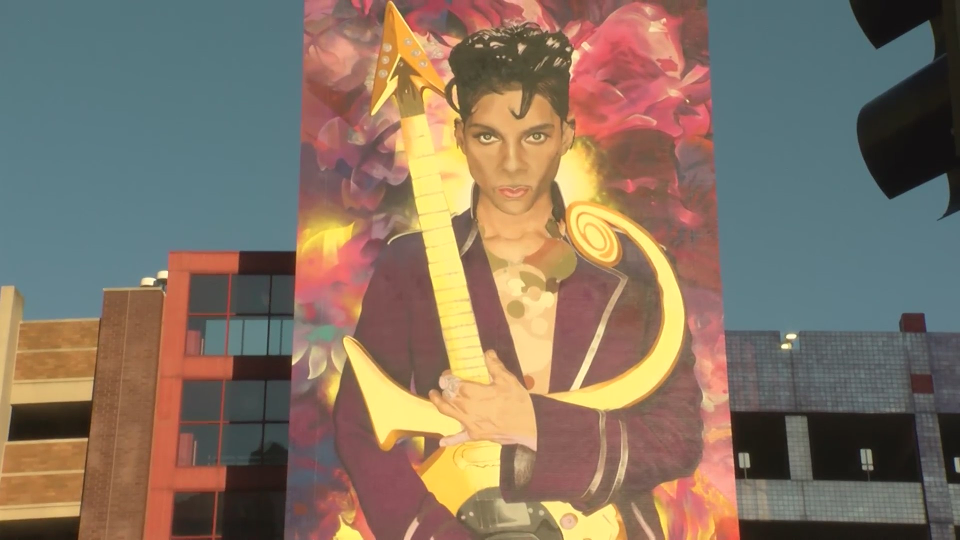 Pusat kota Mpls.  Lukisan Dinding Pangeran Akan Diungkap Kamis – WCCO